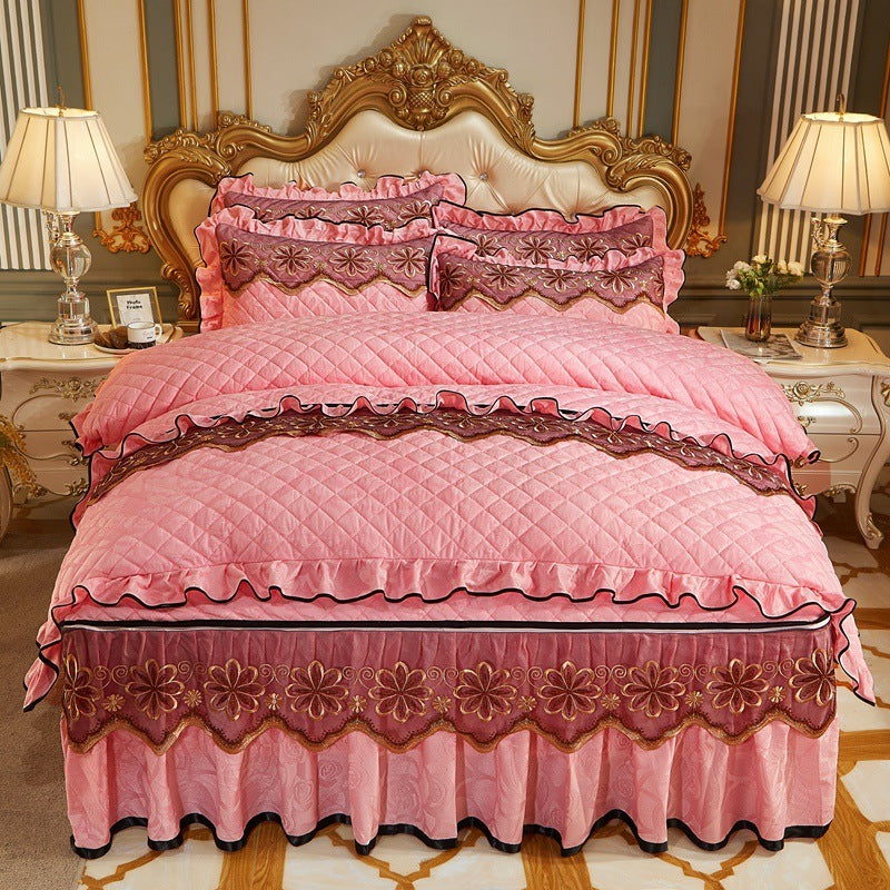 Housse de lit matelassée en velours de style européen, quatre pièces