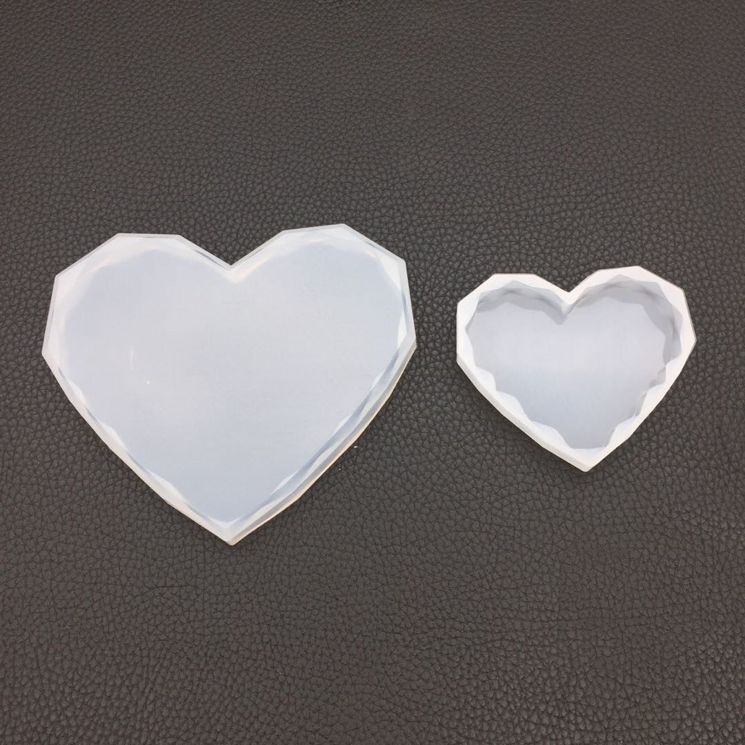 Moule de table pivotante en époxy cristal pour bijoux en forme de cœur