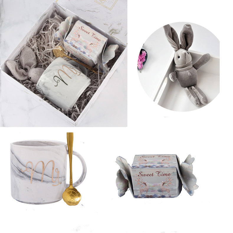 Caja de regalo de cumpleaños creativa y práctica