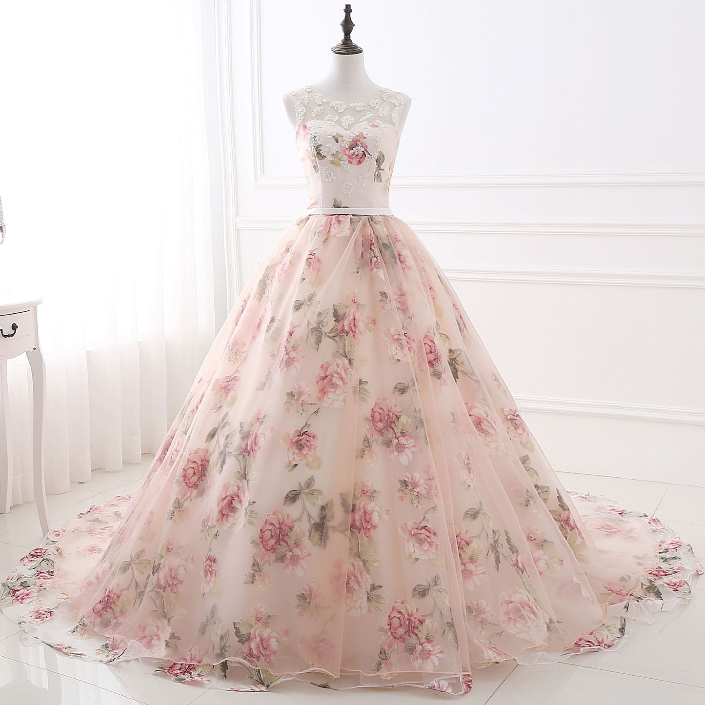 Vestido de novia con tubo de color, escote corazón y cola larga, vestido para reunión anual de la empresa