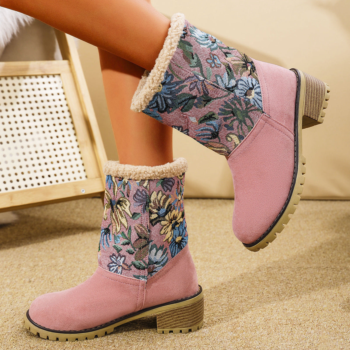 Botas de Nieve Bordadas con Flores Estilo Étnico Plataforma Tacón Cuadrado Grueso Bota Media Caña Zapatos de Algodón Cálidos de Invierno para Mujer