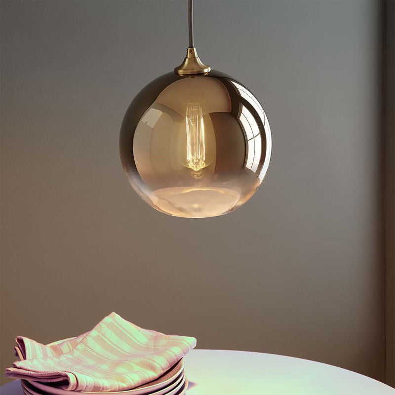 Diseño de lámpara de araña para bar, restaurante pequeño, cafetería minimalista junto a la cama