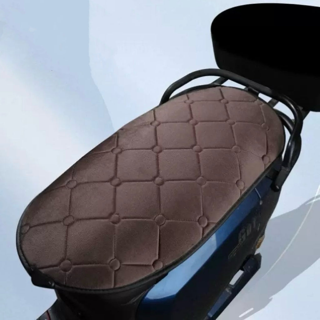 LITEGUEST Heated Motorcycle Seat Cover | USB Winter Riding Pad