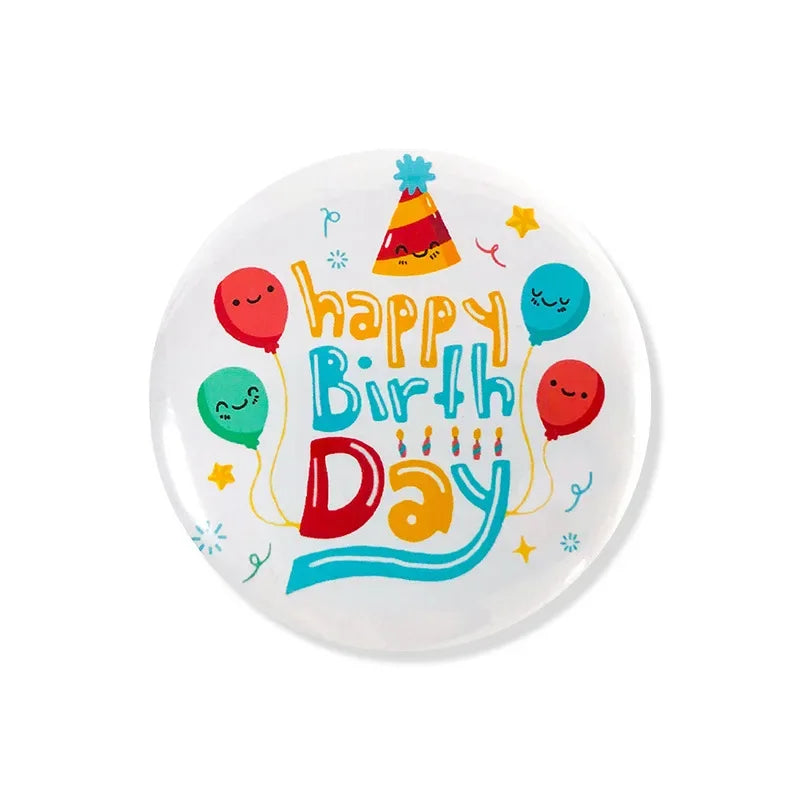 Nuevo Emblema Temático de Feliz Cumpleaños Fiesta de Cumpleaños Ropa para Niños y Adultos Insignia Decoración de Fiesta de Cumpleaños Souvenir