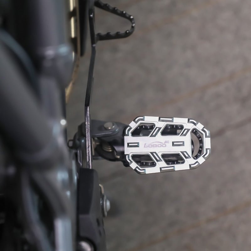 Wide Foot Pegs CJT010