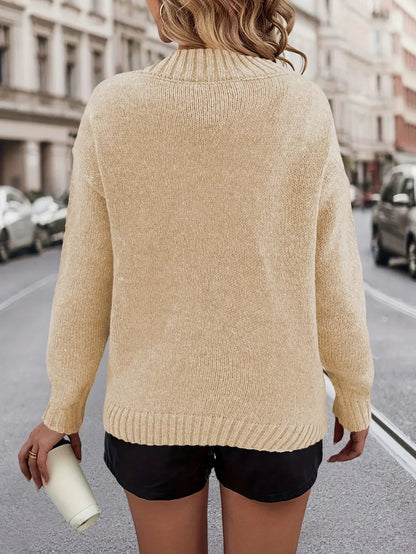 Chic Color-Block V-Neck Loose Pullover for Winter