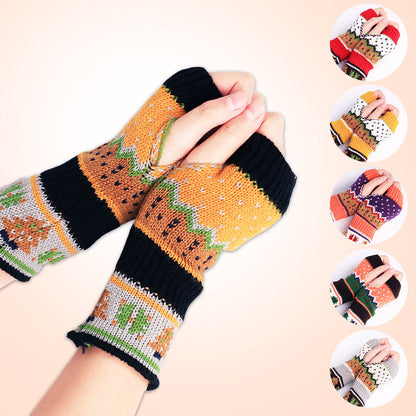 Mitaines en tricot de laine épaisse motif sapin de Noël