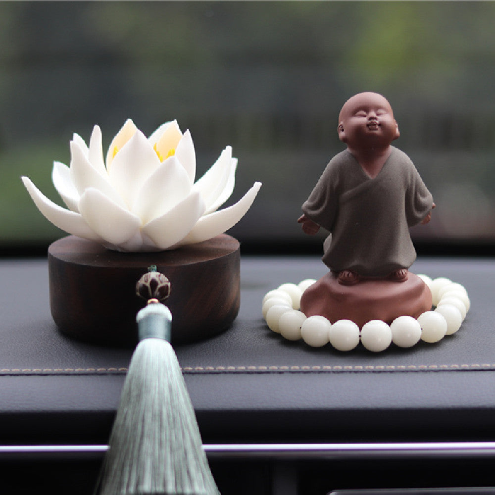 Black Walnut Aromatherapy Car Perfume Pendant