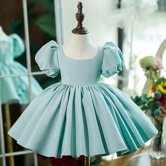 Robe de princesse parapluie pour spectacle de piano