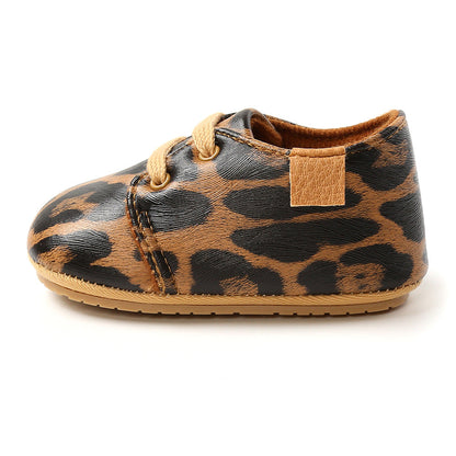 Soft sole antiskid walking shoes