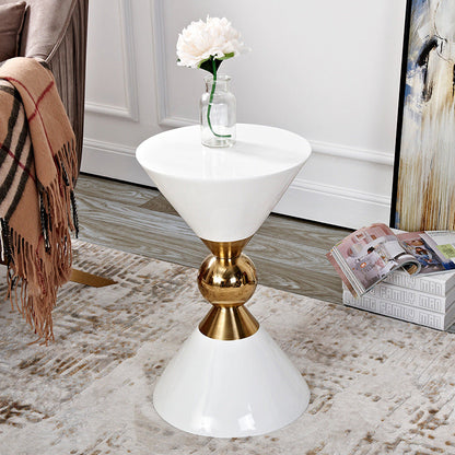 Table d'appoint style luxe léger, postmoderne, mini-table d'angle de canapé amovible, noire et blanche de style américain, en acier inoxydable de style néo-chinois.