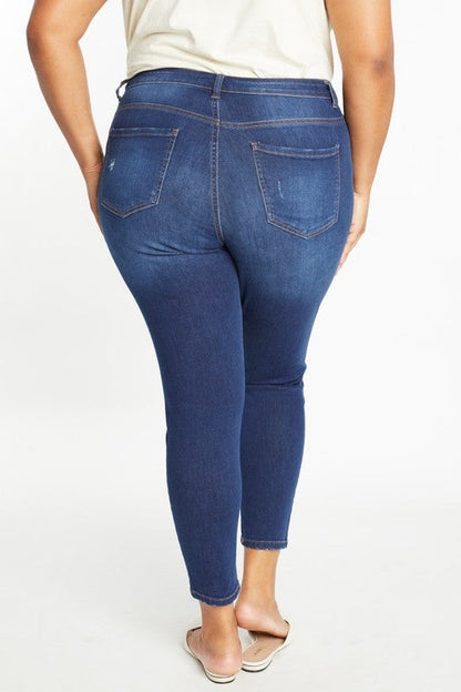 CURVY DESTRUCTED ANKLE SKINNY JEAN