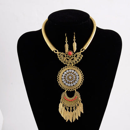Vintage Crystal Leaf Earring Set