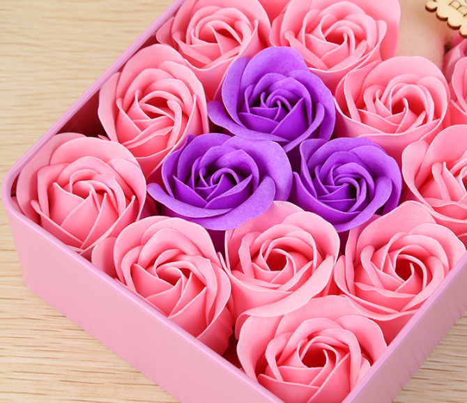 Fleur de Savon Rose, Coffret Cadeau Fleur, Cadeau Saint-Valentin pour Petite Amie, Très Grand Carré