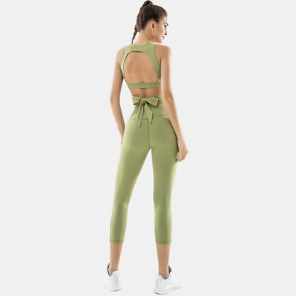 Two-piece yoga clothing suit
