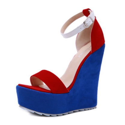 Chaussures simples à talons aiguilles color block et talons très hauts