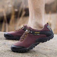 Chaussures de sport d'extérieur respirantes pour hommes version coréenne de la tendance décontractée, chaussures de randonnée en maille pour hommes grandes tailles