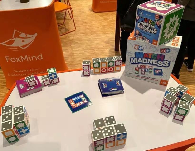 Oxmind Space Jeu de société de réflexion logique Matckmednssl Maître d'appariement Jouets éducatifs pour l'éducation de la petite enfance