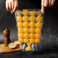 Bac à glaçons jetable créatif