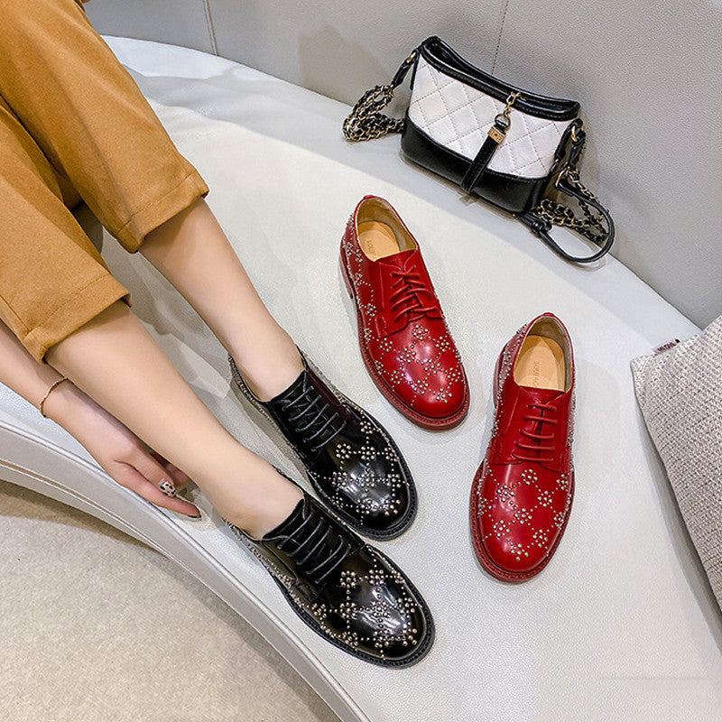 Zapatos Rojos de Cuero con Remaches Estilo Británico AUTÉNTICOS Pequeños de Cuero PARA Mujer