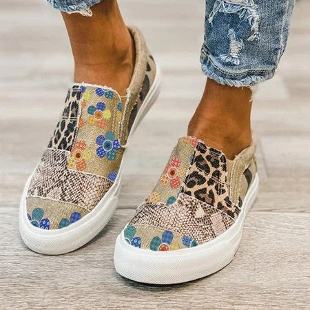 Women's Large Size Shoes Snake Decor