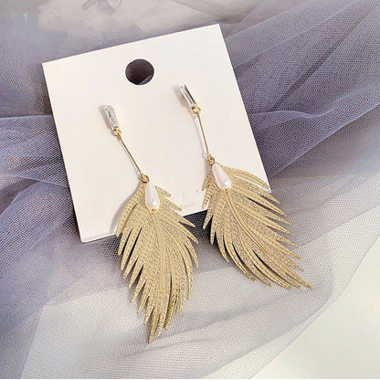 Boucles d'oreilles pendantes Feuille creuse Perle Nouveau tempérament coréen pour femme