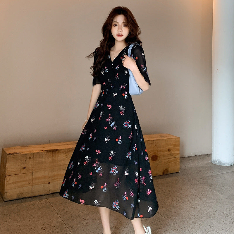 Robe en mousseline florale style occidental qui rajeunit et cache le ventre