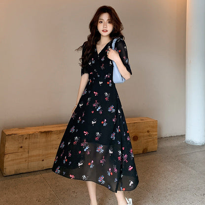 Robe en mousseline florale style occidental qui rajeunit et cache le ventre