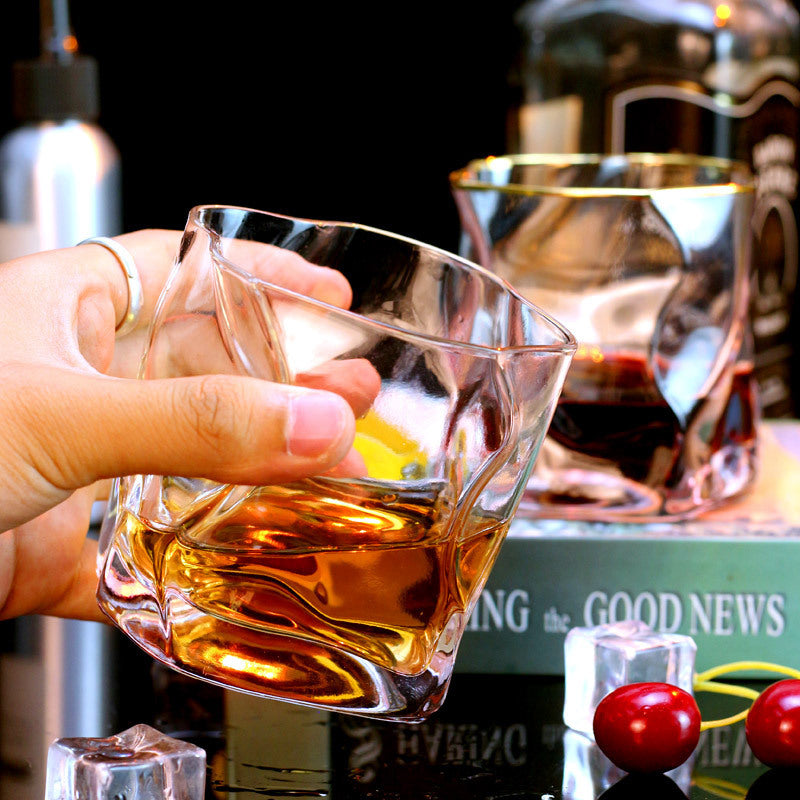 Verre à vin irrégulier de style européen créatif, idéal pour le bar, la bière, le whisky, les jus et les fêtes à la maison.