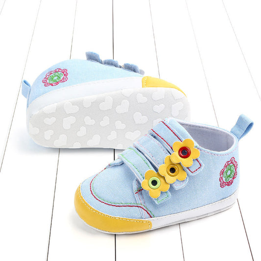 Nouvelles chaussures en toile assorties