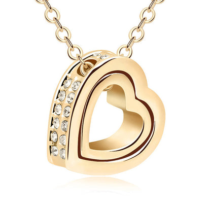 Collar corto con colgante de corazón doble de cristal