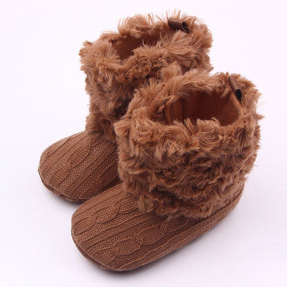 Knitted wool baby shoes and boots