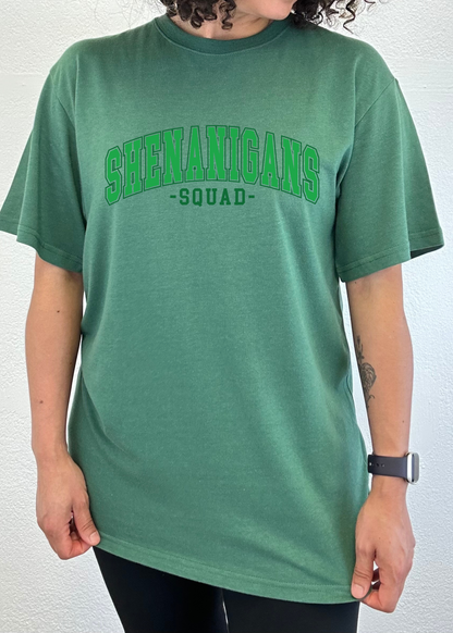 T-shirt graphique unisexe en bambou/coton Shenanigans Squad