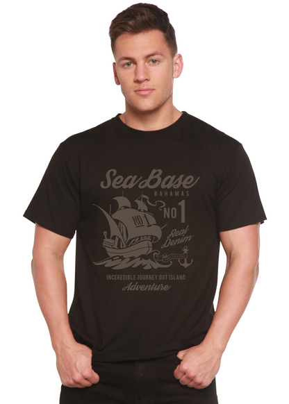 T-shirt à manches courtes Sea Base Spun Bamboo® en viscose de bambou/coton biologique pour homme avec motif graphique