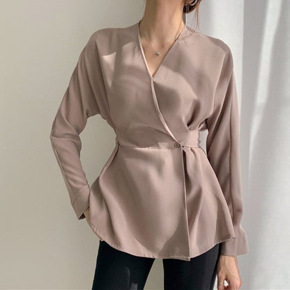 Women's V-Neck Knit Top