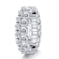 Sterling Silver Ring with High Carbon Diamond Simulant – Elegant Luxury Ring for Women