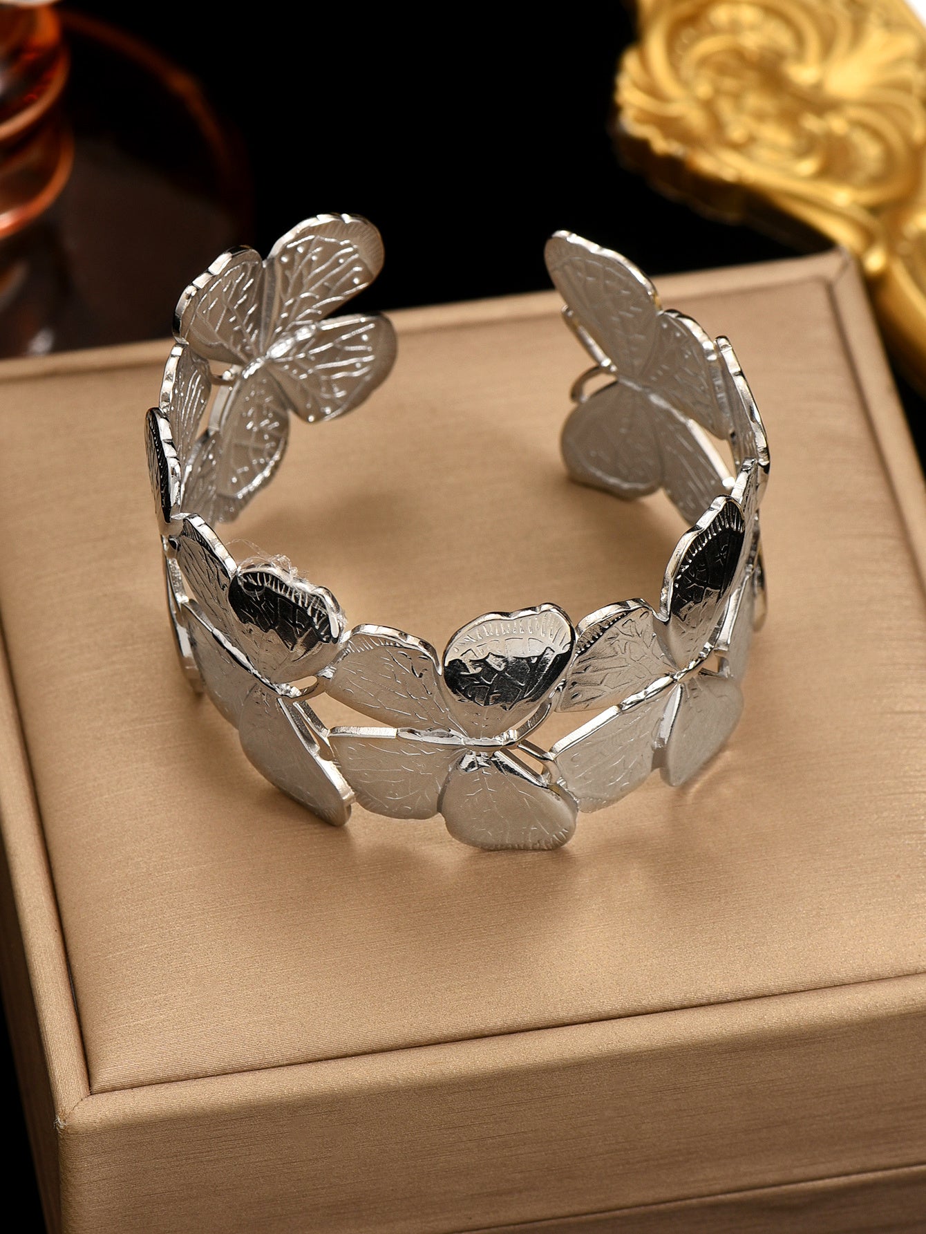 Lxalry Platinum Plated Stainless Jewelry