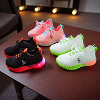 Children's shoes LED lights up