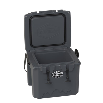 25 qt Basecamp Class™ Hard Cooler