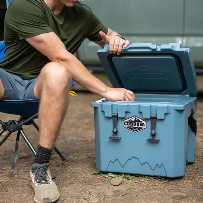 25 qt Basecamp Class™ Hard Cooler