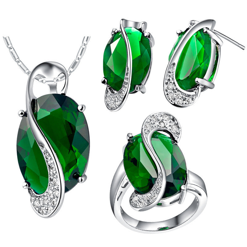 Luxeverdant Pear-cut Emerald Gold Jewelry