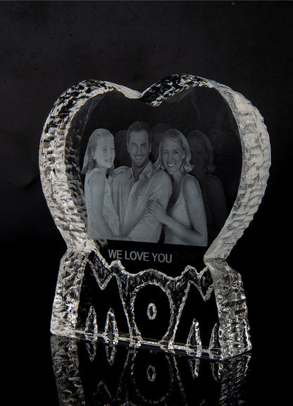 Adornos de cristal tallado en forma de corazón