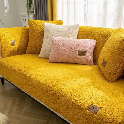 Toalla de sofá de lana de cordero de color liso moderno para invierno, fundas de sofá suaves y lisas de felpa gruesa para sala de estar, cubierta antideslizante para sofá