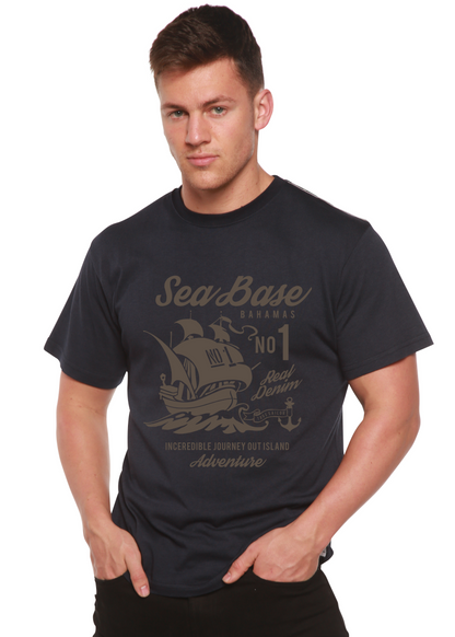T-shirt à manches courtes Sea Base Spun Bamboo® en viscose de bambou/coton biologique pour homme avec motif graphique