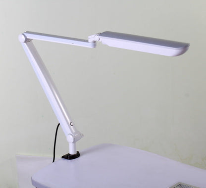Special Lighting For Beauty Salons And Home Nail Tables