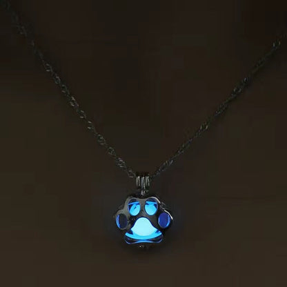 Retro Film And Television Peripheral Sword Luminous Necklace
