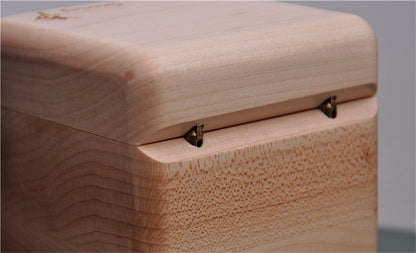 Chinese Valentine's Day gift male wooden music box