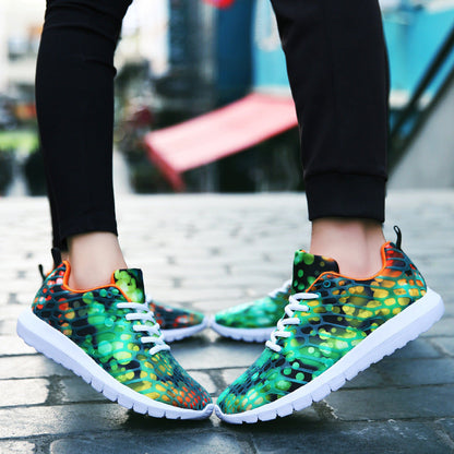 En otoño de 2021, los nuevos estudiantes zapatillas deportivas de camuflaje de tela estilo coreano, zapatos casuales para hombre
