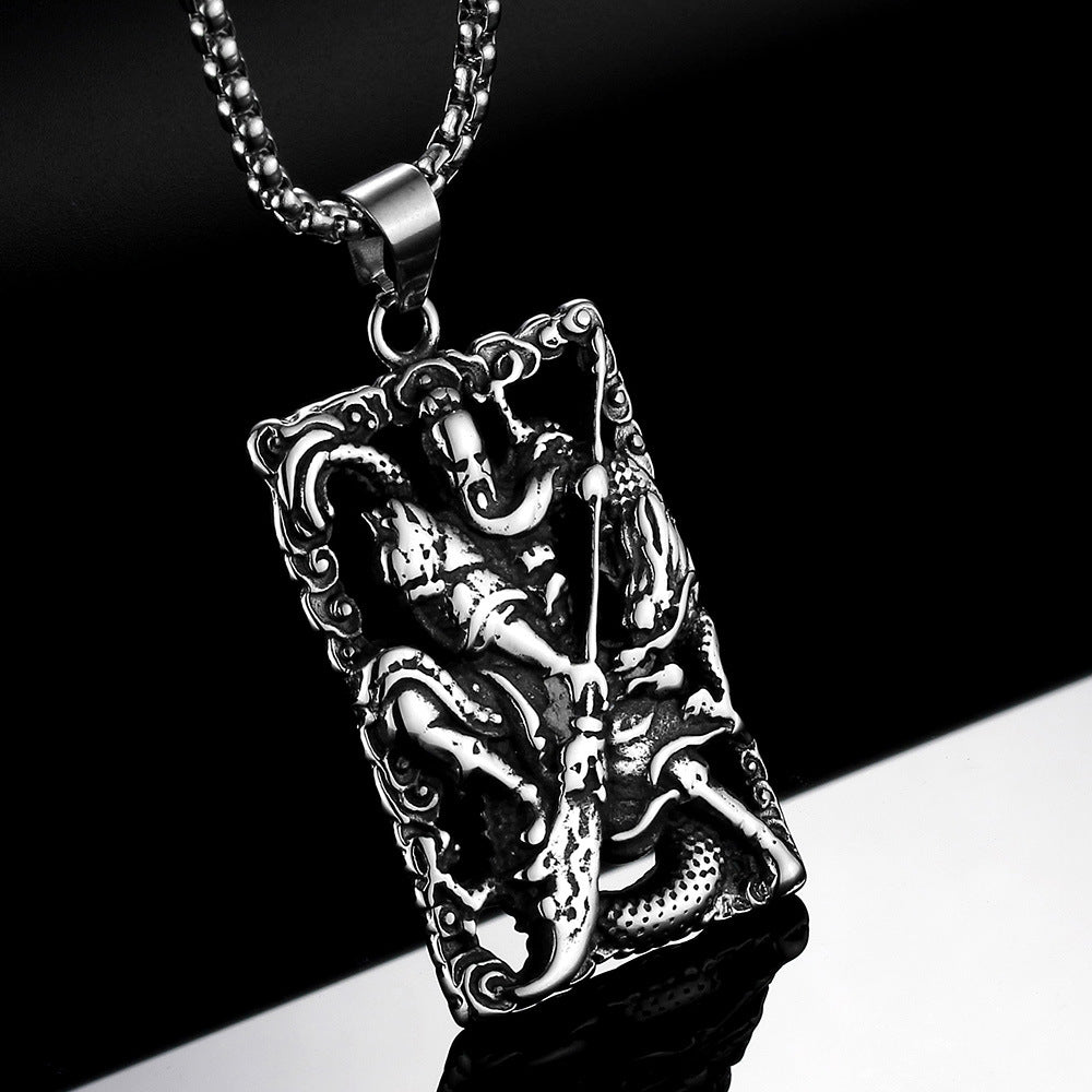 Pendentif en acier au titane ajouré motif Guan Gong