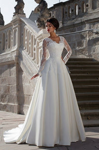New Simple Trailing Slim Fit Slim Long Sleeve Wedding Dress